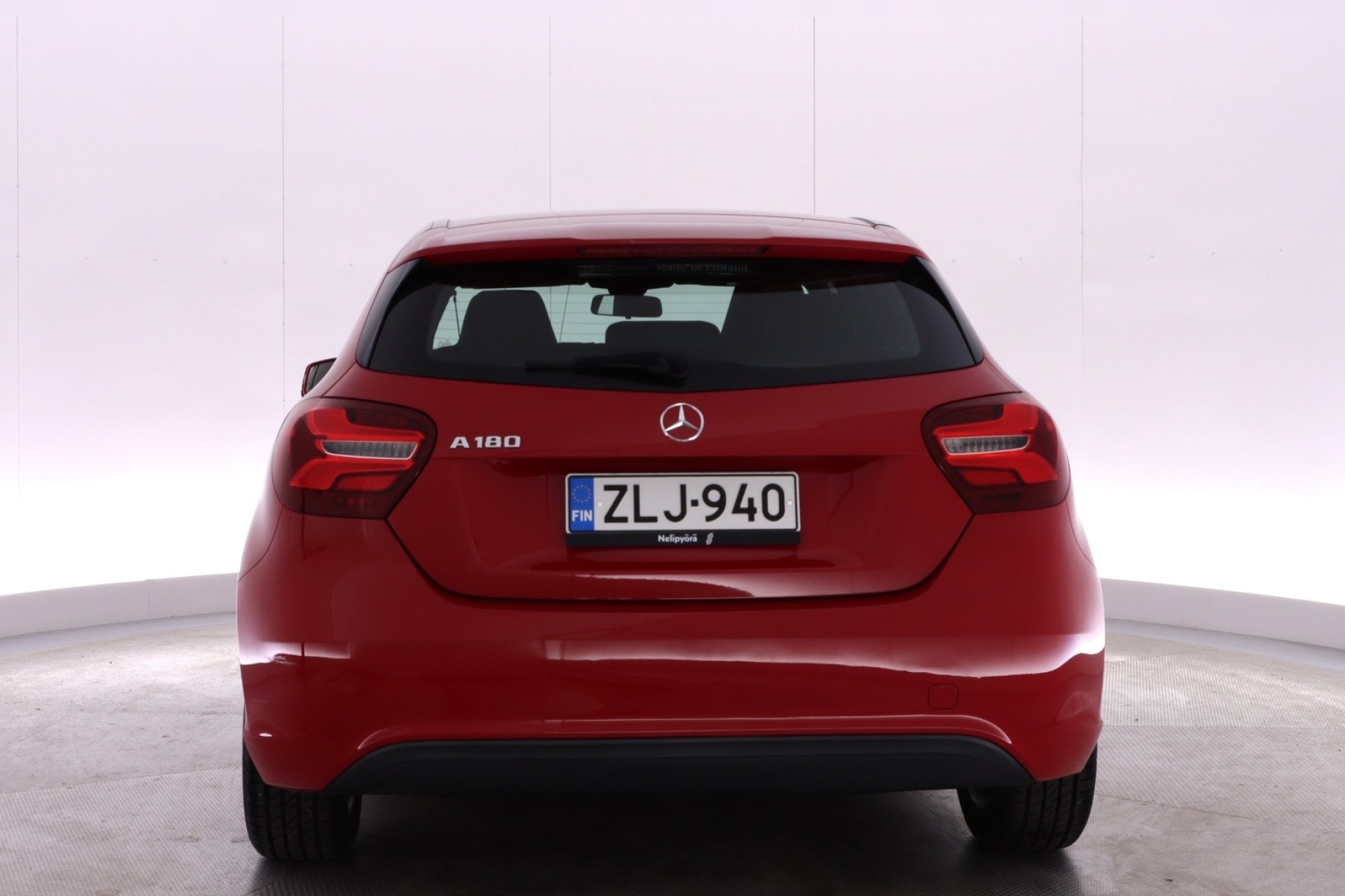 MERCEDES-BENZ A