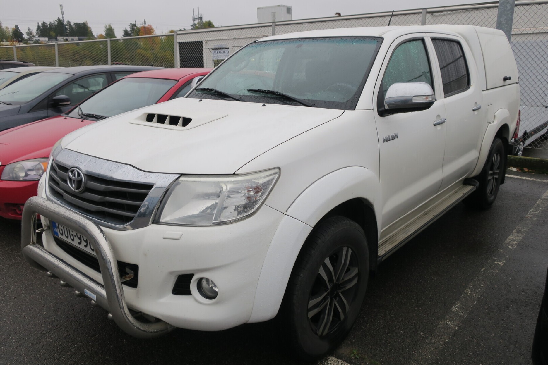 TOYOTA Hilux