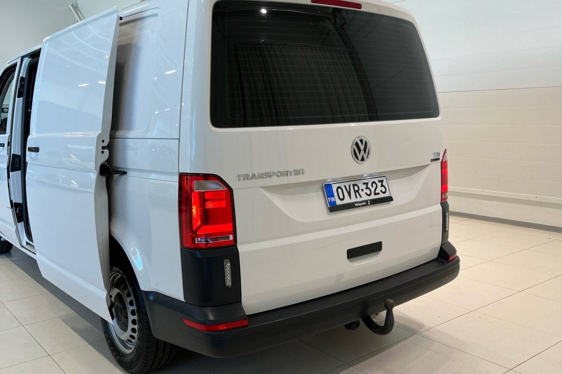 VOLKSWAGEN Transporter